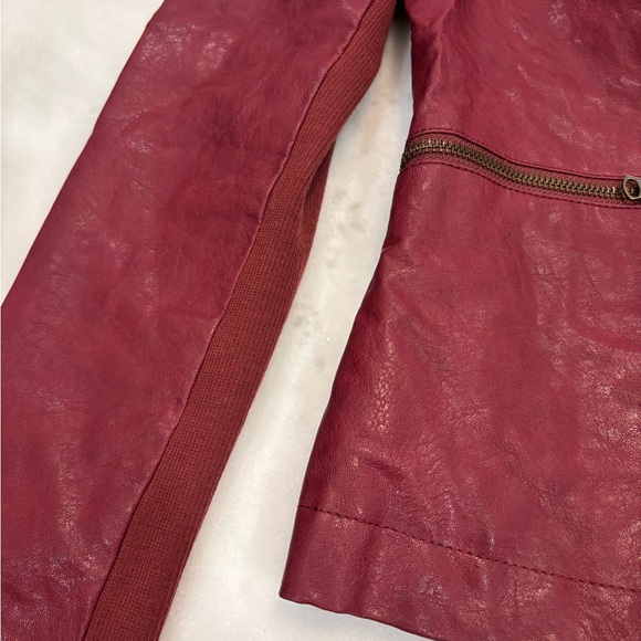 NWT Anthropologie Petula Puff Sleeved Moto Jacket, wine color, XS - Picture 6 of 6